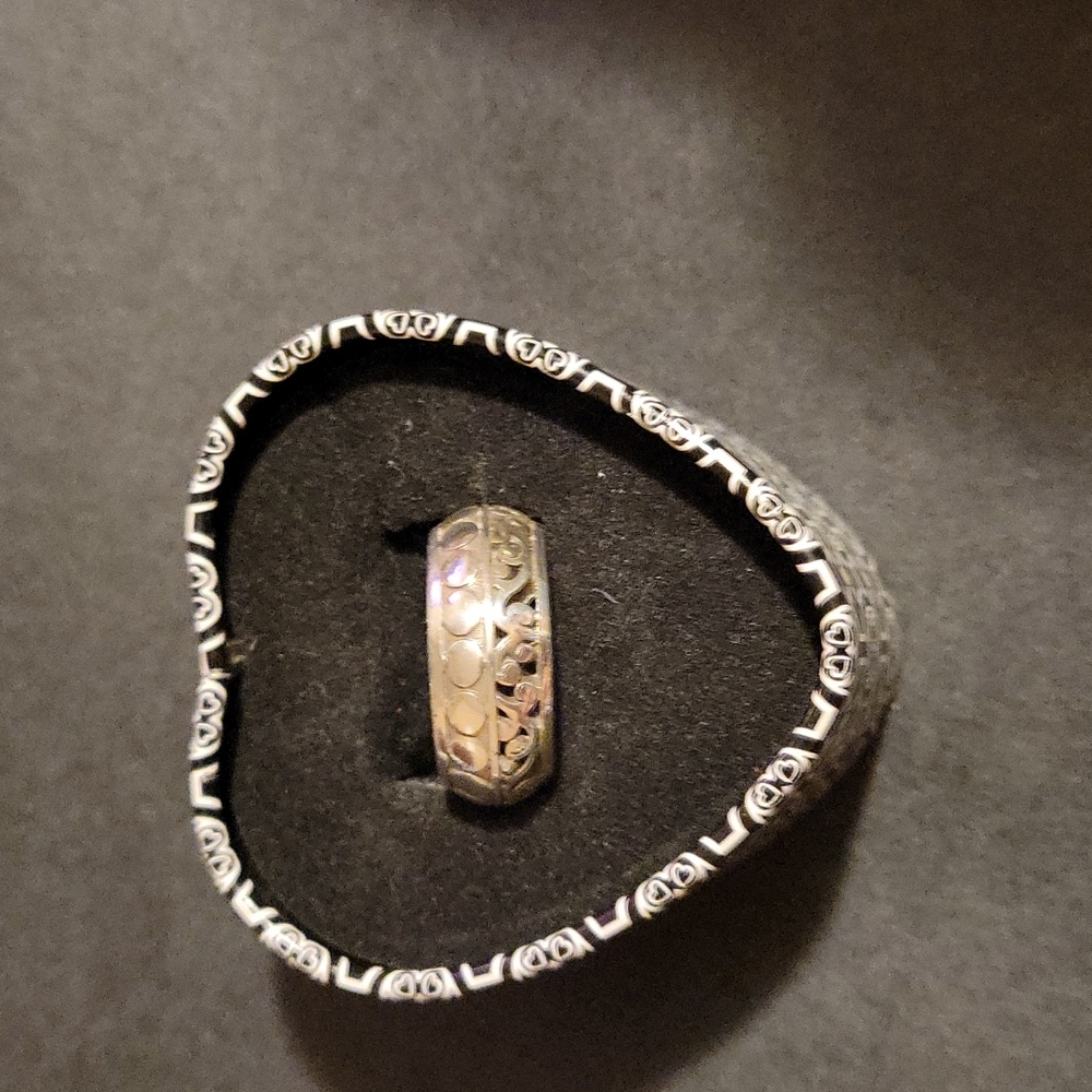 Ladies  Brighton  ring